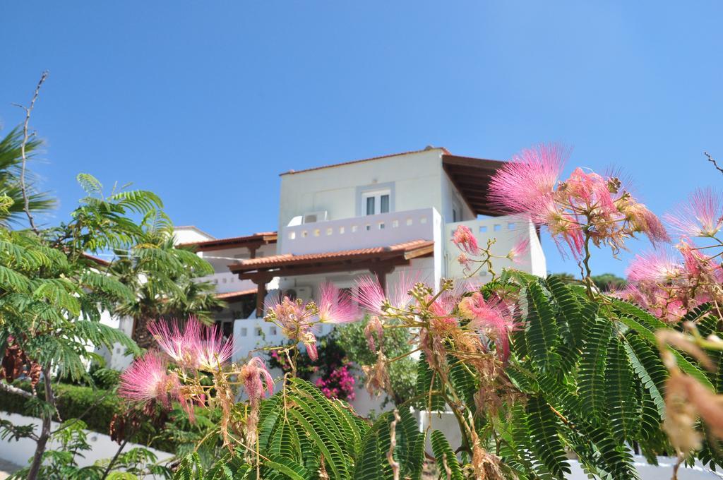 Castri Village Hotel Palékasztro Kültér fotó