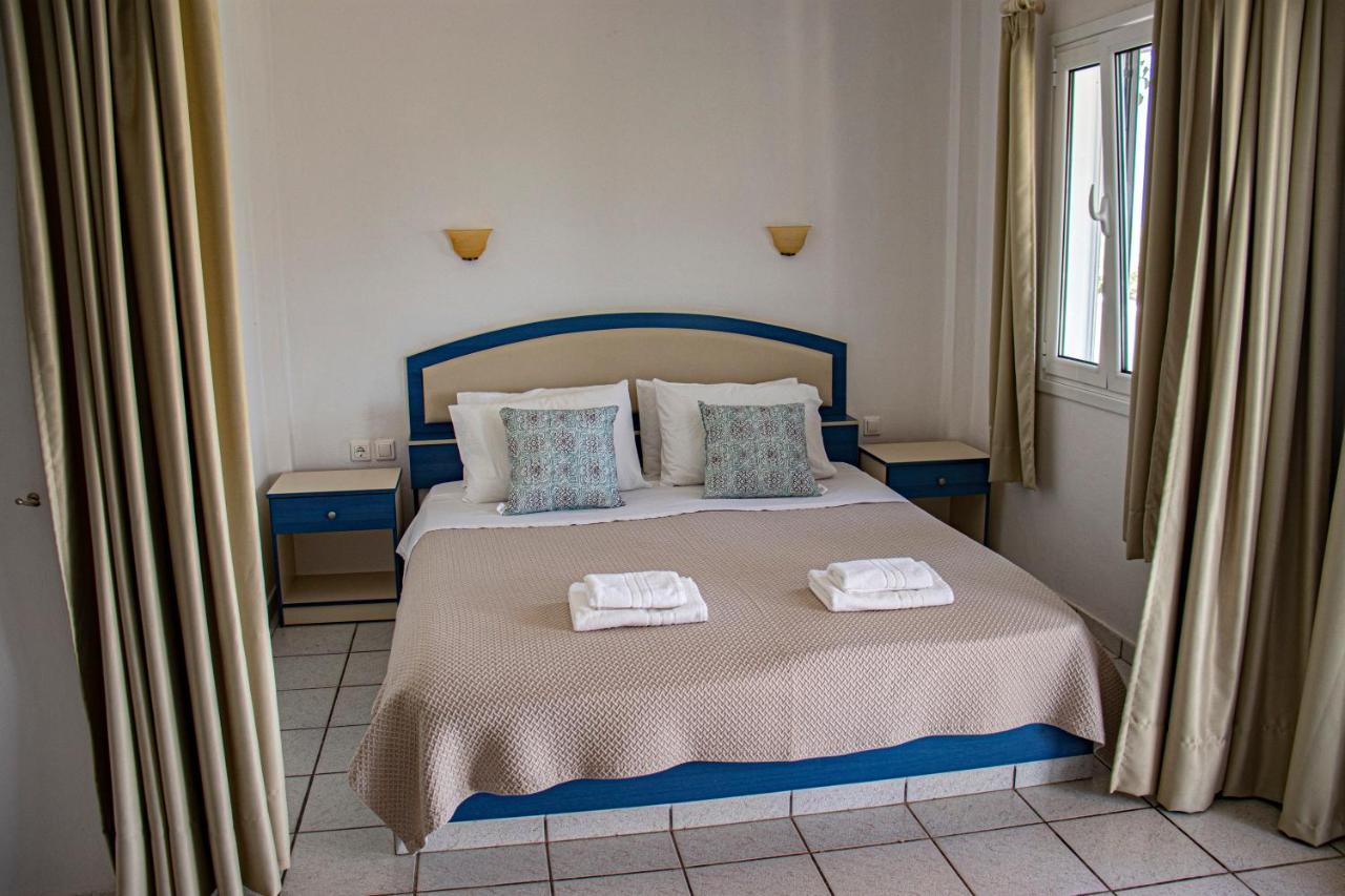 Castri Village Hotel Palékasztro Kültér fotó