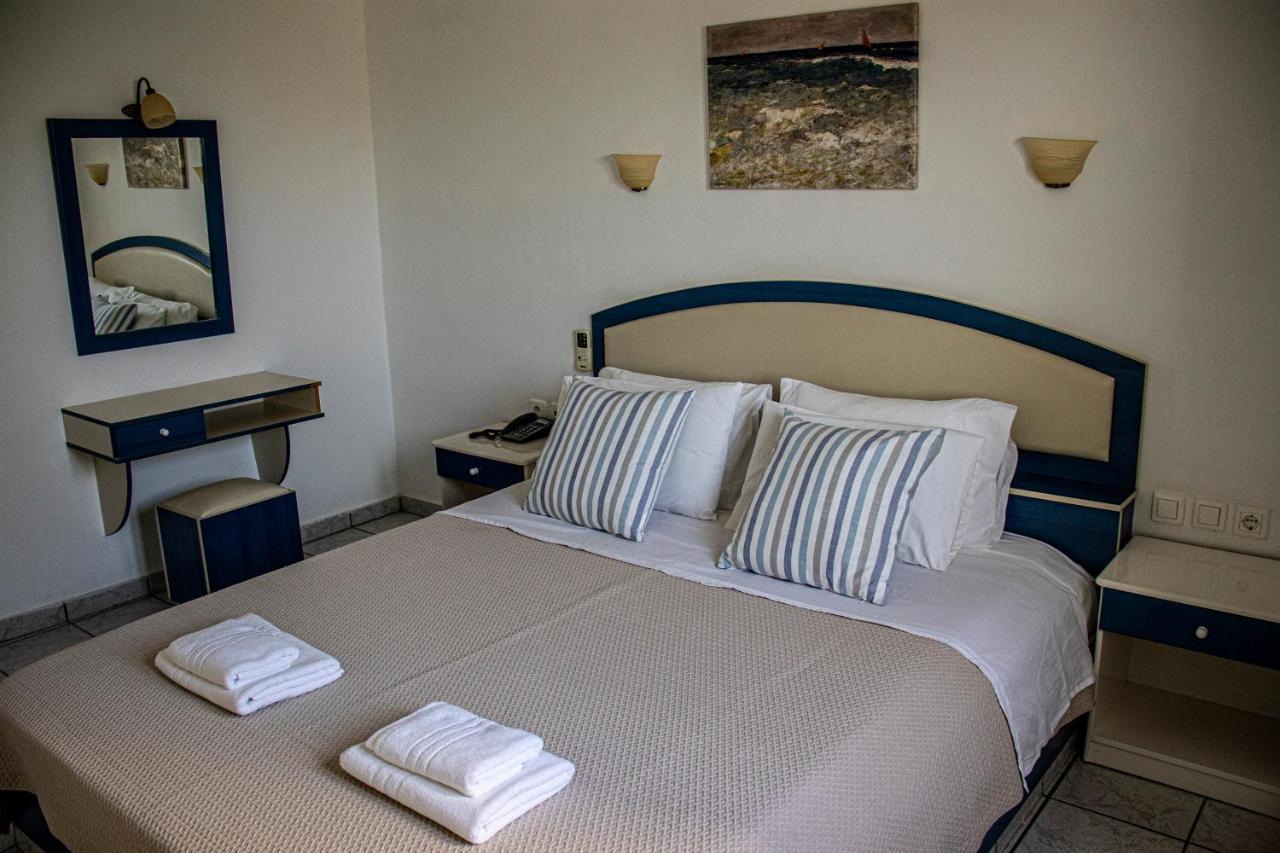 Castri Village Hotel Palékasztro Kültér fotó