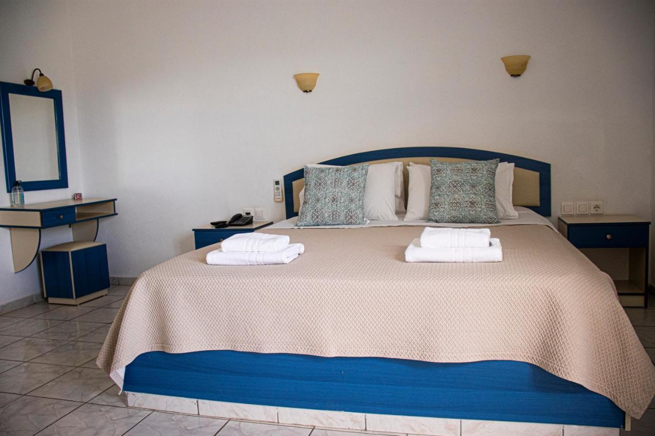 Castri Village Hotel Palékasztro Kültér fotó