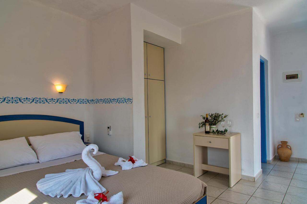Castri Village Hotel Palékasztro Kültér fotó