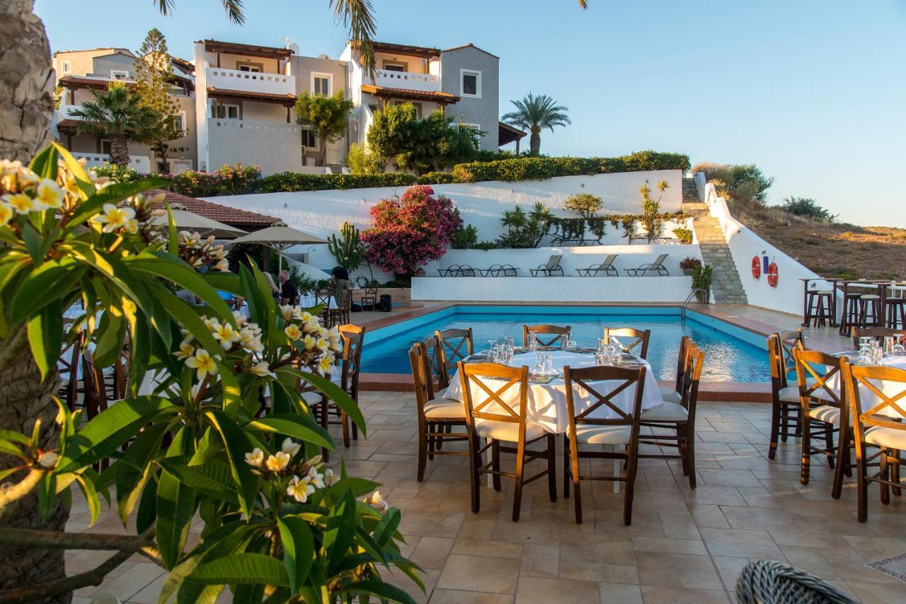 Castri Village Hotel Palékasztro Kültér fotó